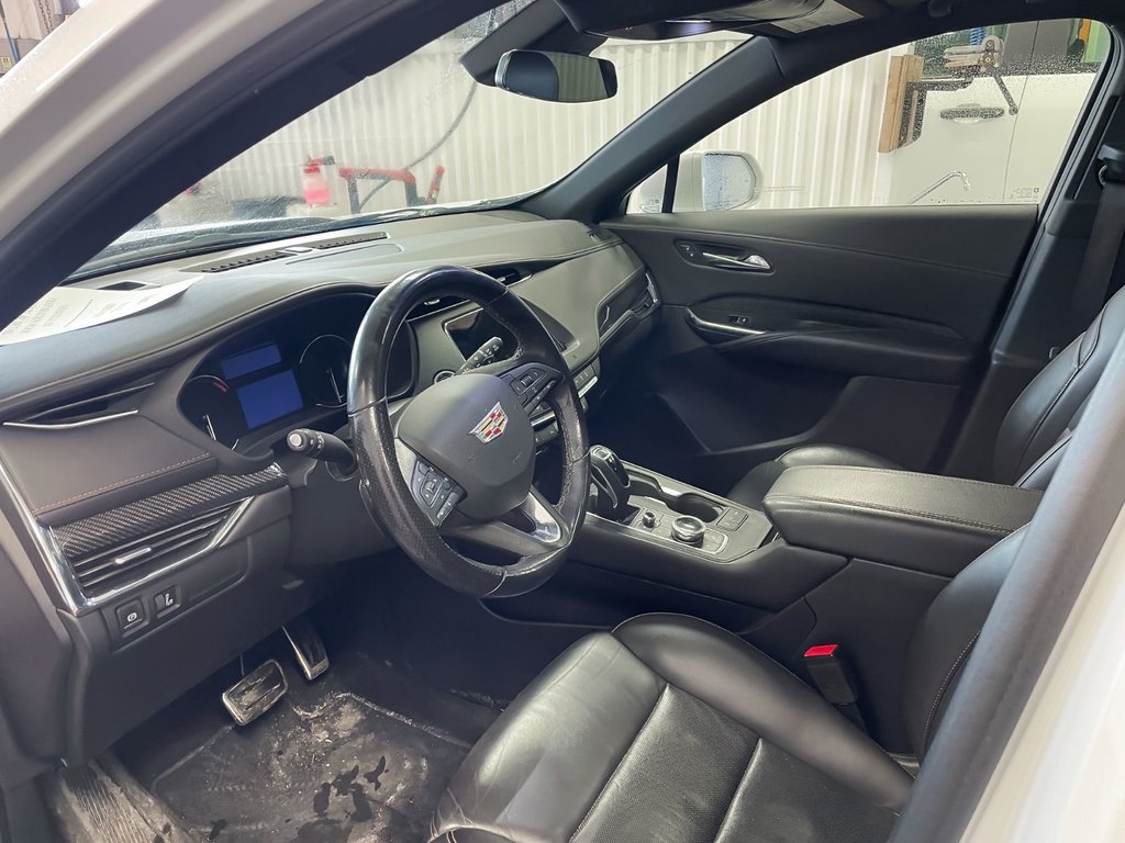 2019 Cadillac XT4 in St-Jérôme, Quebec - 4 - w1024h768px