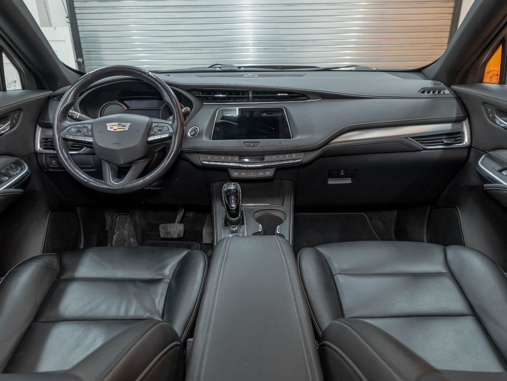 2021 Cadillac XT4 in St-Jérôme, Quebec - 12 - w1024h768px