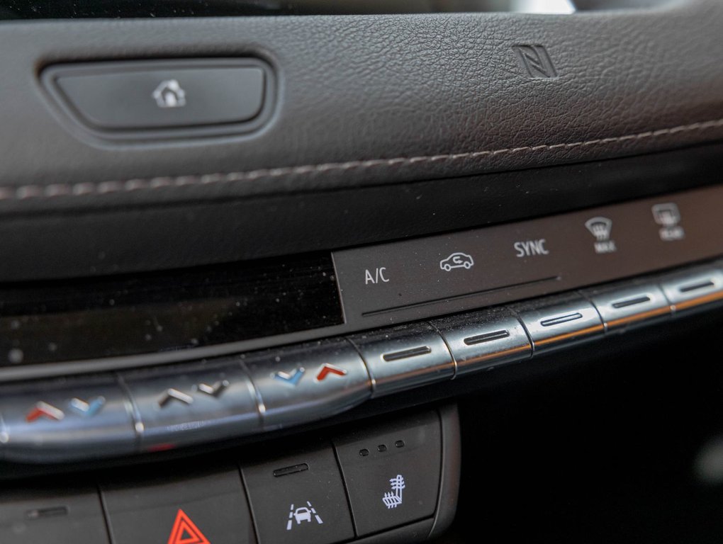 2021 Cadillac XT4 in St-Jérôme, Quebec - 23 - w1024h768px