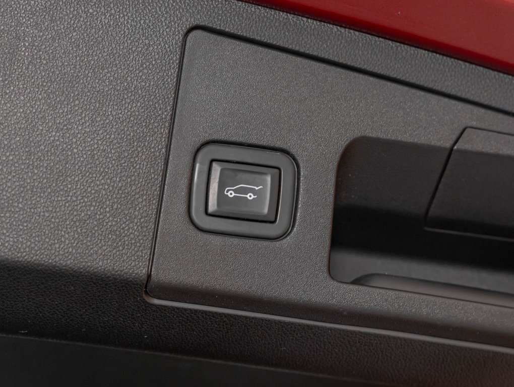 2021 Cadillac XT4 in St-Jérôme, Quebec - 32 - w1024h768px