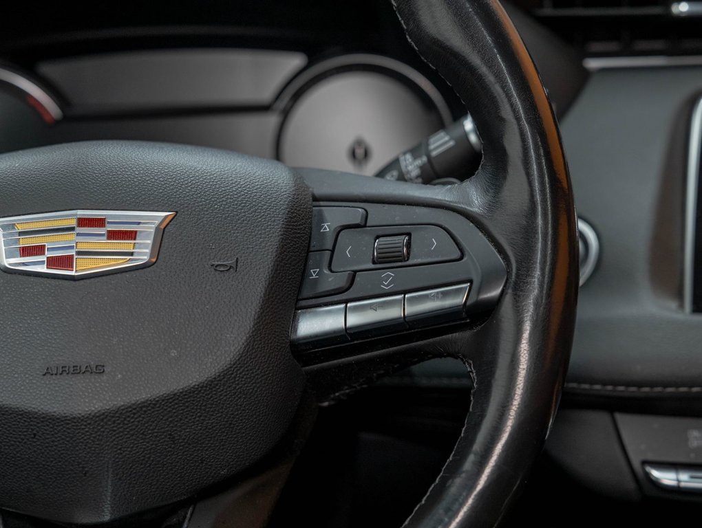 2021 Cadillac XT4 in St-Jérôme, Quebec - 16 - w1024h768px