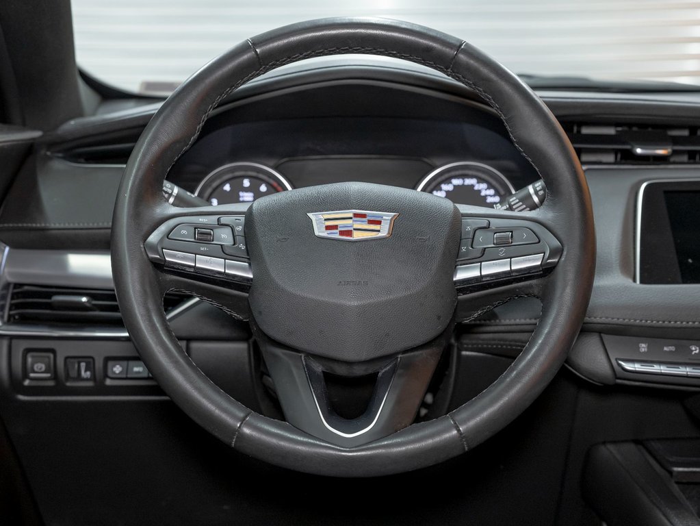 Cadillac XT4  2023 à St-Jérôme, Québec - 12 - w1024h768px