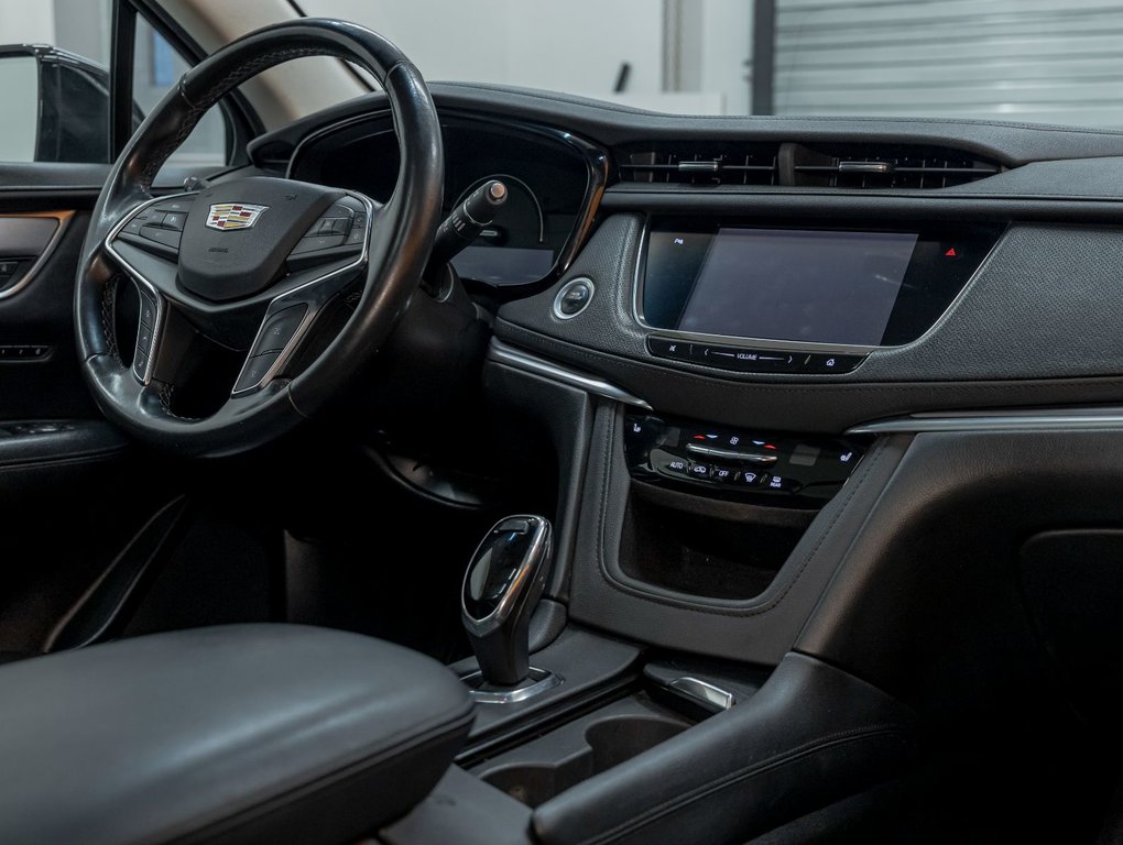 2019 Cadillac XT5 in St-Jérôme, Quebec - 30 - w1024h768px