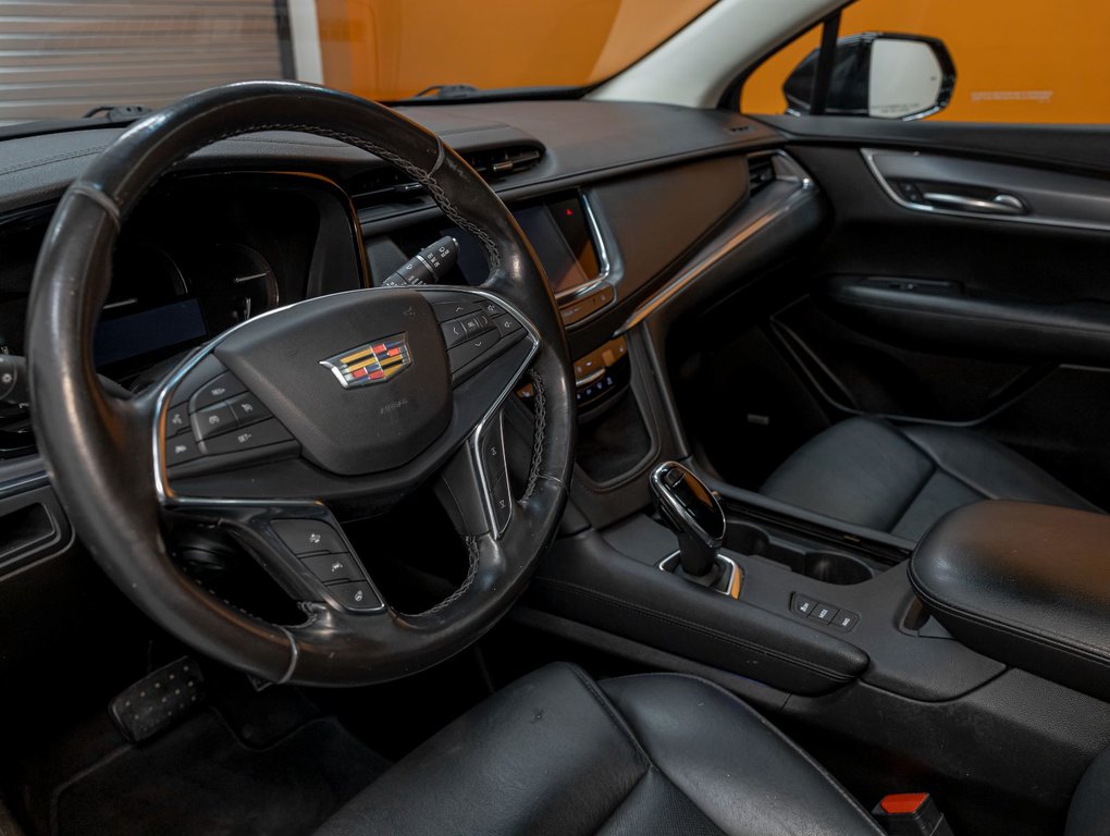 2019 Cadillac XT5 in St-Jérôme, Quebec - 2 - w1024h768px