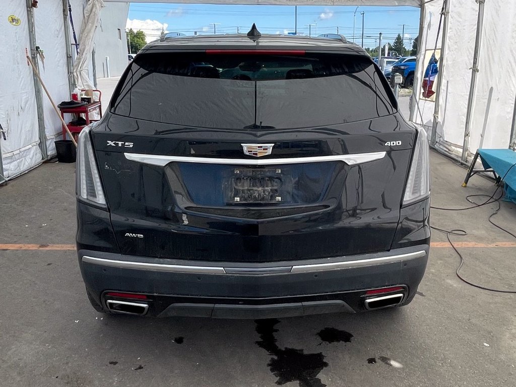 2021 Cadillac XT5 in St-Jérôme, Quebec - 8 - w1024h768px