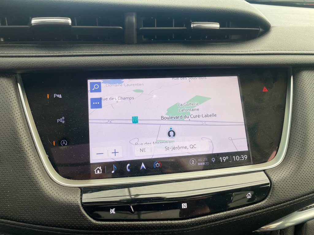 2021 Cadillac XT5 in St-Jérôme, Quebec - 13 - w1024h768px