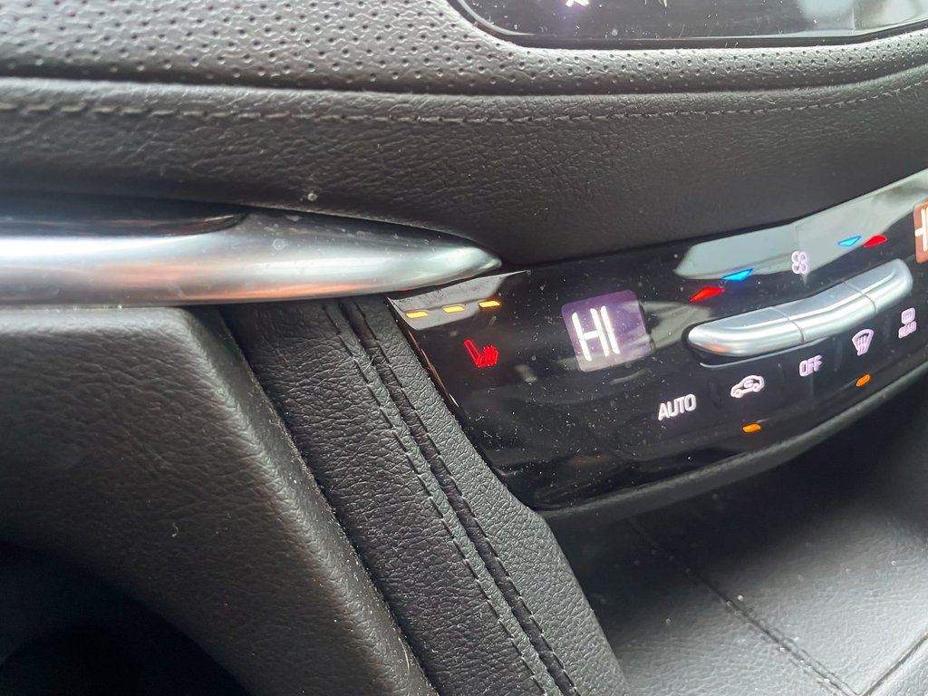 Cadillac XT5  2023 à St-Jérôme, Québec - 13 - w1024h768px