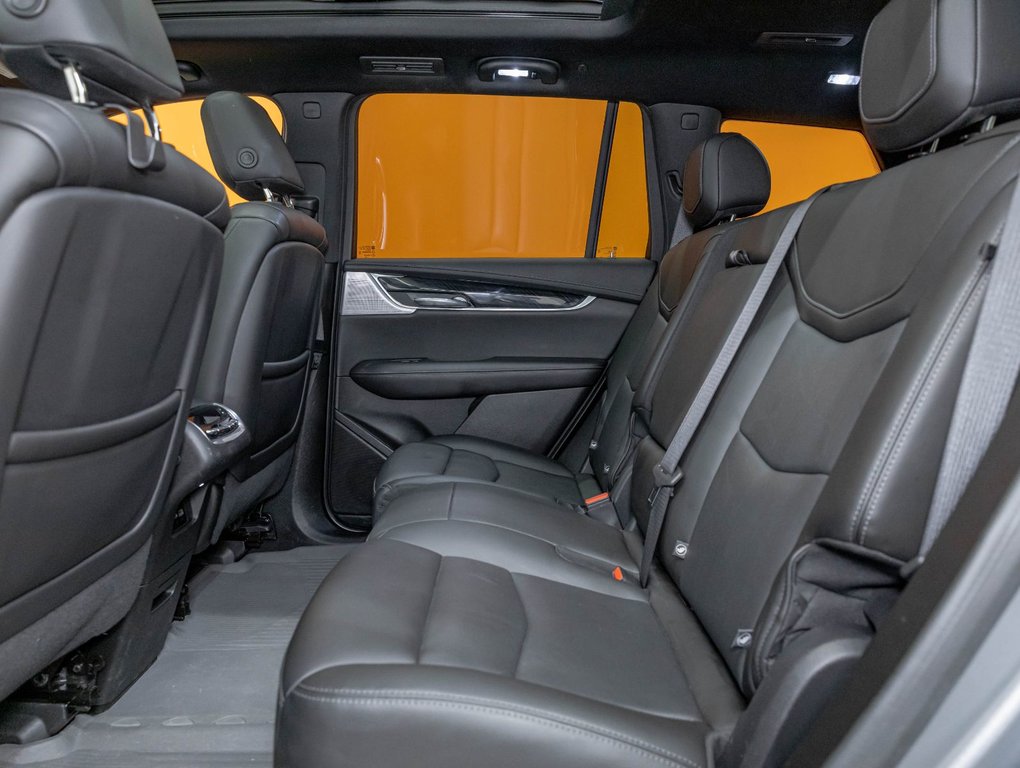 2021 Cadillac XT6 in St-Jérôme, Quebec - 27 - w1024h768px