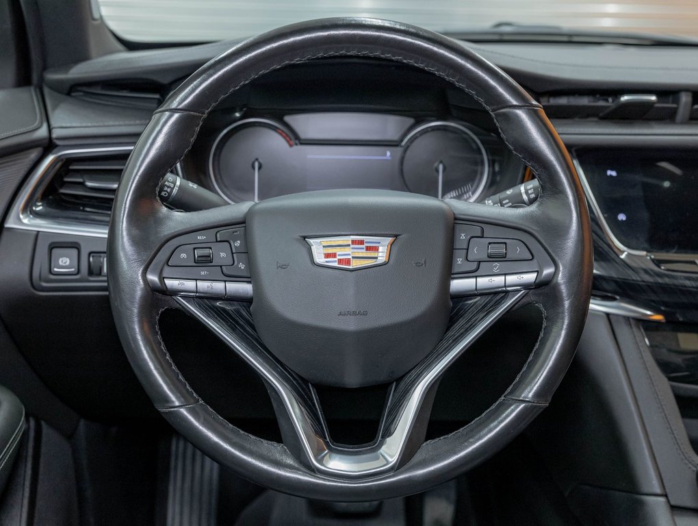 2021 Cadillac XT6 in St-Jérôme, Quebec - 14 - w1024h768px