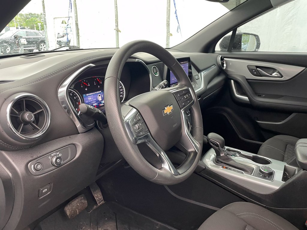 2022 Chevrolet Blazer in St-Jérôme, Quebec - 3 - w1024h768px