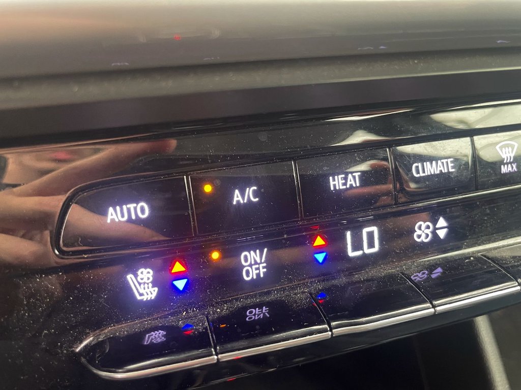 Chevrolet BOLT EUV  2022 à St-Jérôme, Québec - 16 - w1024h768px
