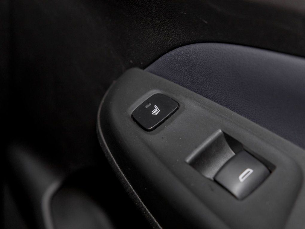 2022 Chevrolet BOLT EUV in St-Jérôme, Quebec - 22 - w1024h768px