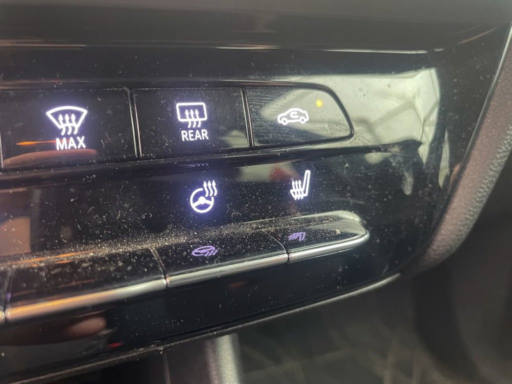 Chevrolet BOLT EUV  2022 à St-Jérôme, Québec - 12 - w1024h768px