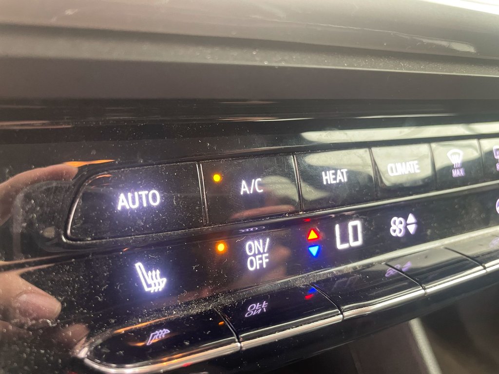 Chevrolet BOLT EUV  2022 à St-Jérôme, Québec - 16 - w1024h768px