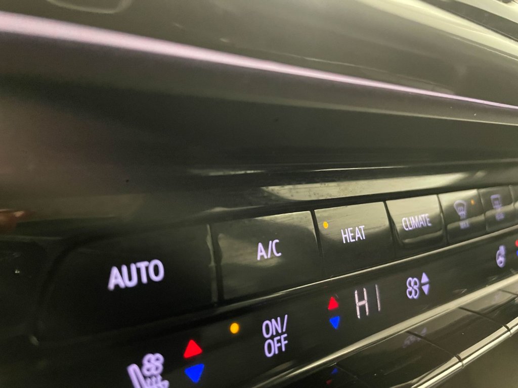 Chevrolet Bolt EUV  2022 à St-Jérôme, Québec - 17 - w1024h768px