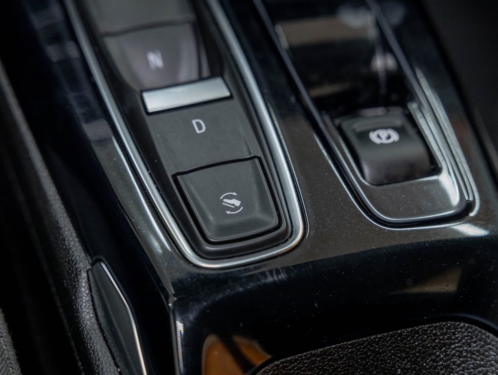 2023 Chevrolet Bolt EUV in St-Jérôme, Quebec - 23 - w1024h768px