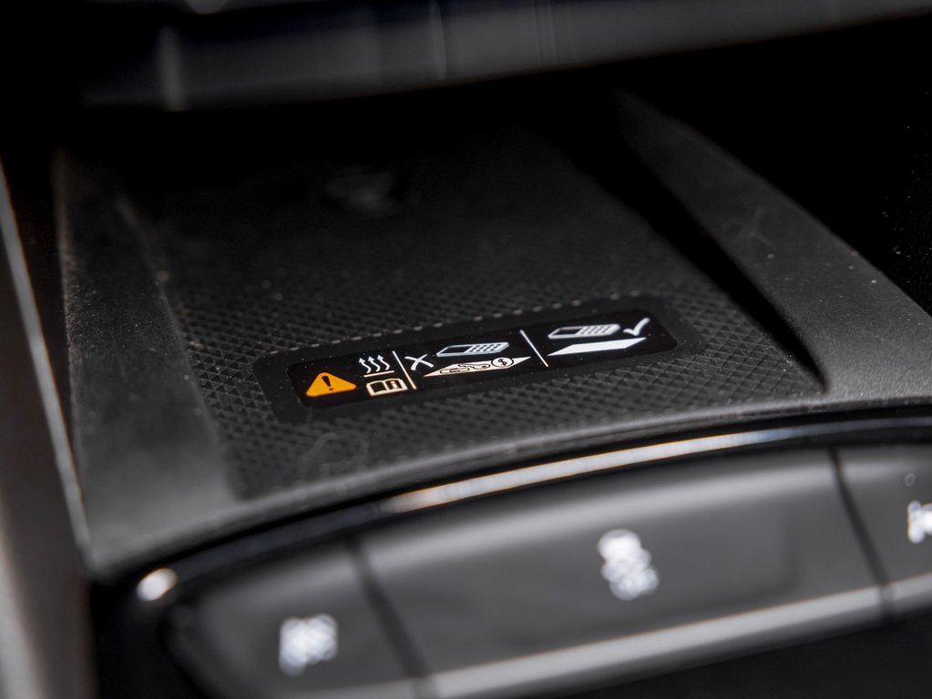 Chevrolet Bolt EUV  2023 à St-Jérôme, Québec - 22 - w1024h768px