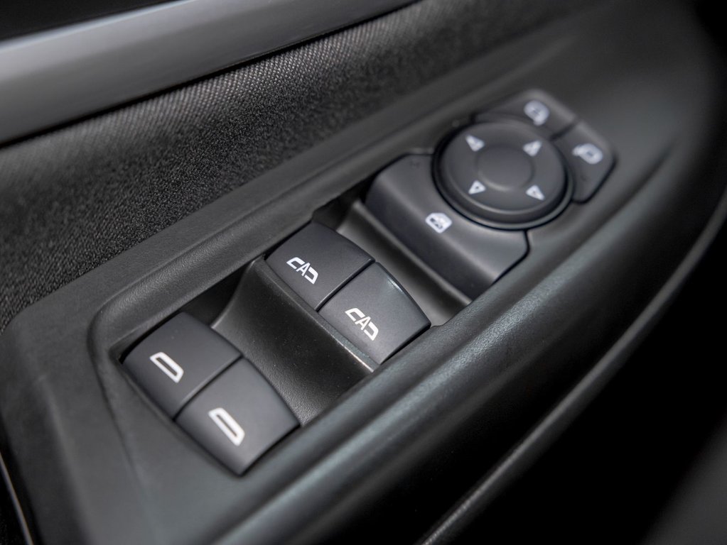 Chevrolet Bolt EUV  2023 à St-Jérôme, Québec - 25 - w1024h768px