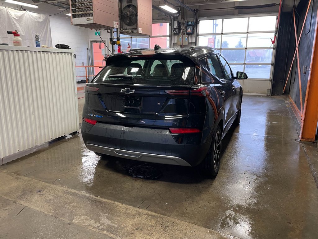 2023 Chevrolet Bolt EUV in St-Jérôme, Quebec - 8 - w1024h768px