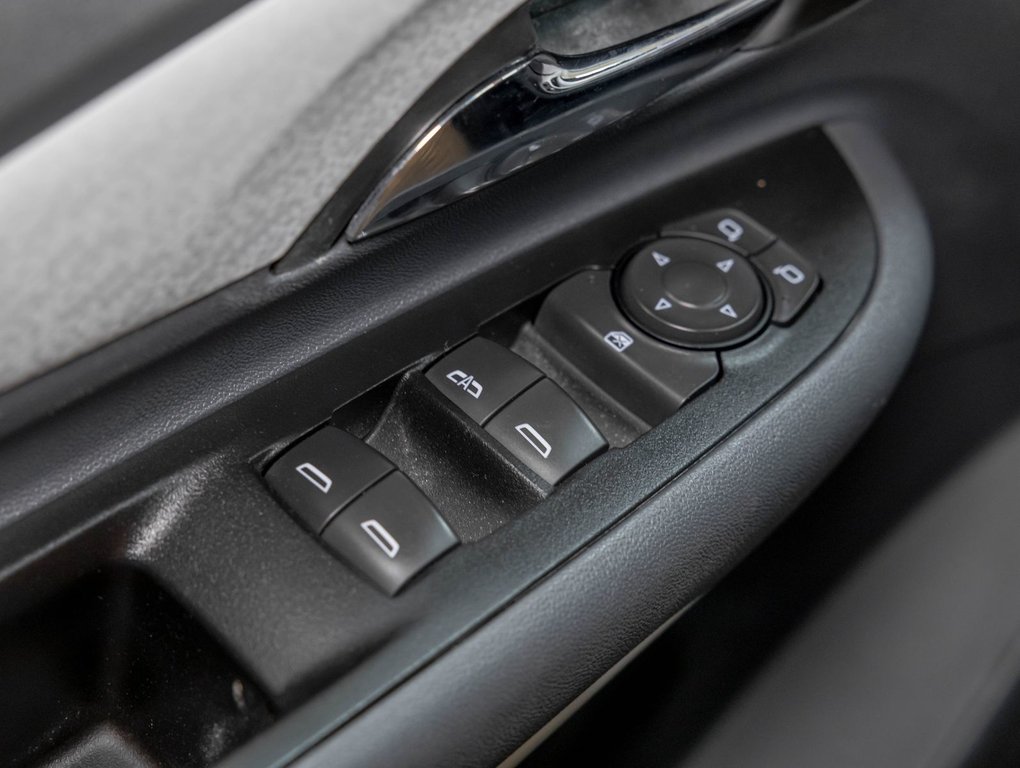 Chevrolet Bolt EV  2018 à St-Jérôme, Québec - 29 - w1024h768px