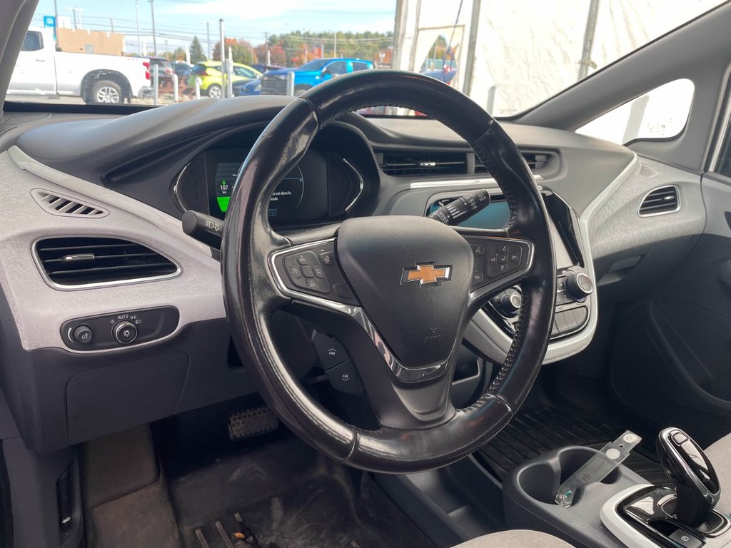 2020 Chevrolet Bolt EV in St-Jérôme, Quebec - 3 - w1024h768px