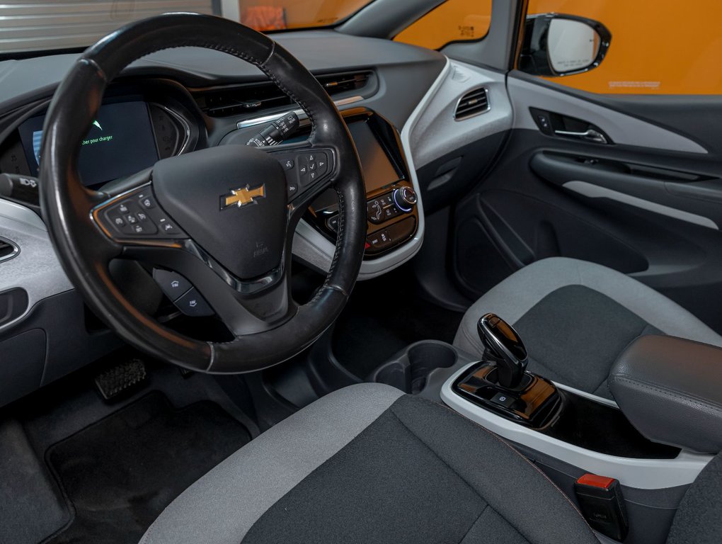 2021 Chevrolet Bolt EV in St-Jérôme, Quebec - 2 - w1024h768px