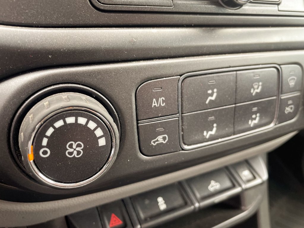 2021 Chevrolet Colorado in St-Jérôme, Quebec - 12 - w1024h768px