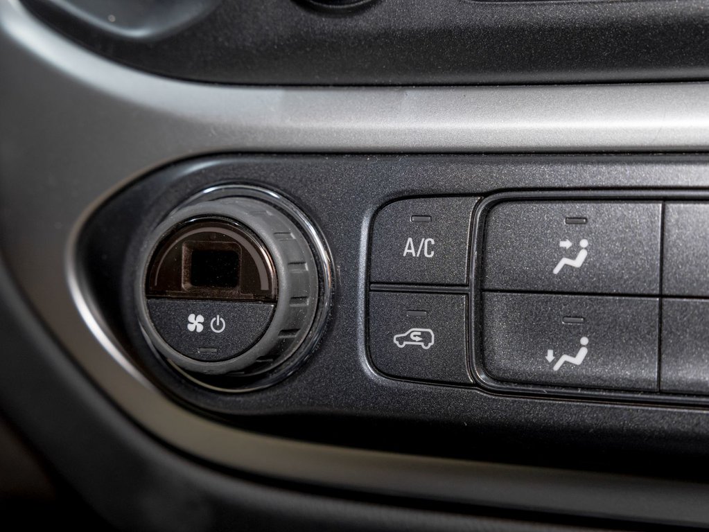 2022 Chevrolet Colorado in St-Jérôme, Quebec - 20 - w1024h768px