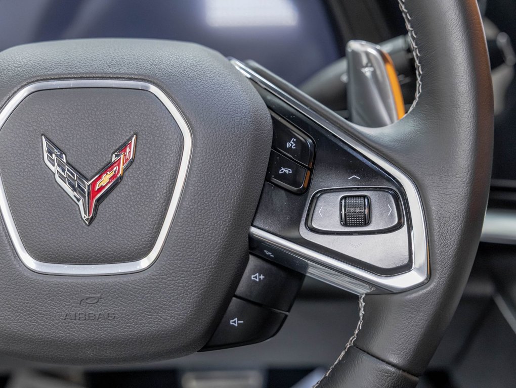 Chevrolet Corvette  2023 à St-Jérôme, Québec - 14 - w1024h768px
