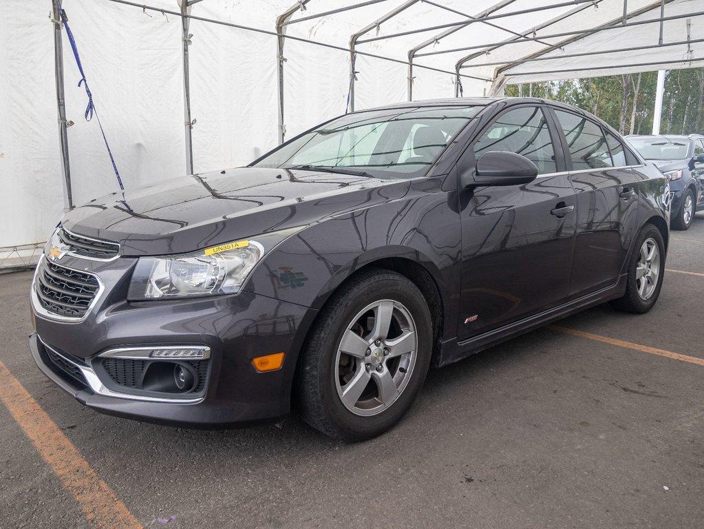 2016 Chevrolet Cruze Limited in St-Jérôme, Quebec - 1 - w1024h768px