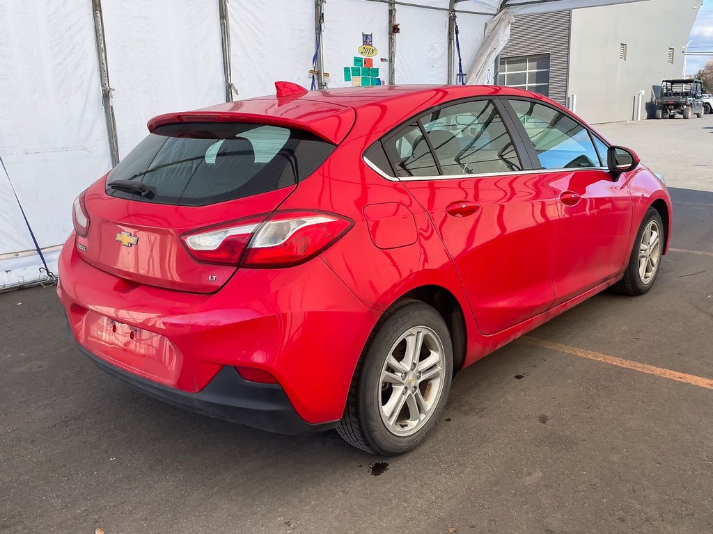 2018 Chevrolet Cruze in St-Jérôme, Quebec - 8 - w1024h768px