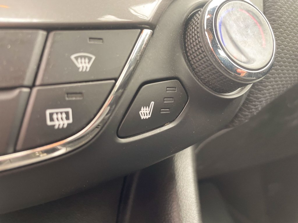 Chevrolet Cruze  2019 à St-Jérôme, Québec - 12 - w1024h768px