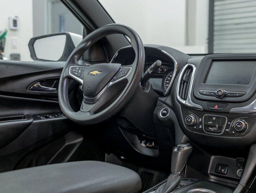 Chevrolet Equinox  2018 à St-Jérôme, Québec - 27 - w1024h768px