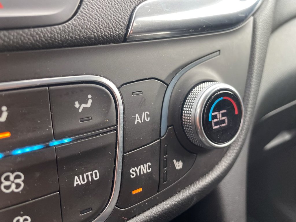 Chevrolet Equinox  2018 à St-Jérôme, Québec - 13 - w1024h768px