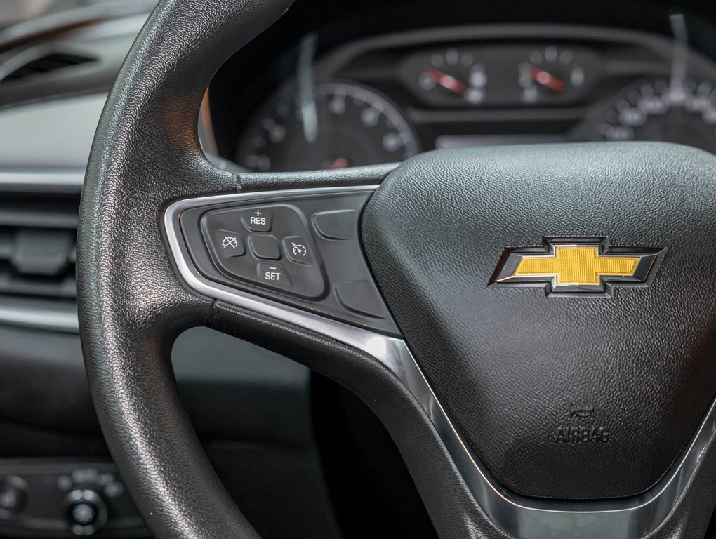 2018 Chevrolet Equinox in St-Jérôme, Quebec - 14 - w1024h768px