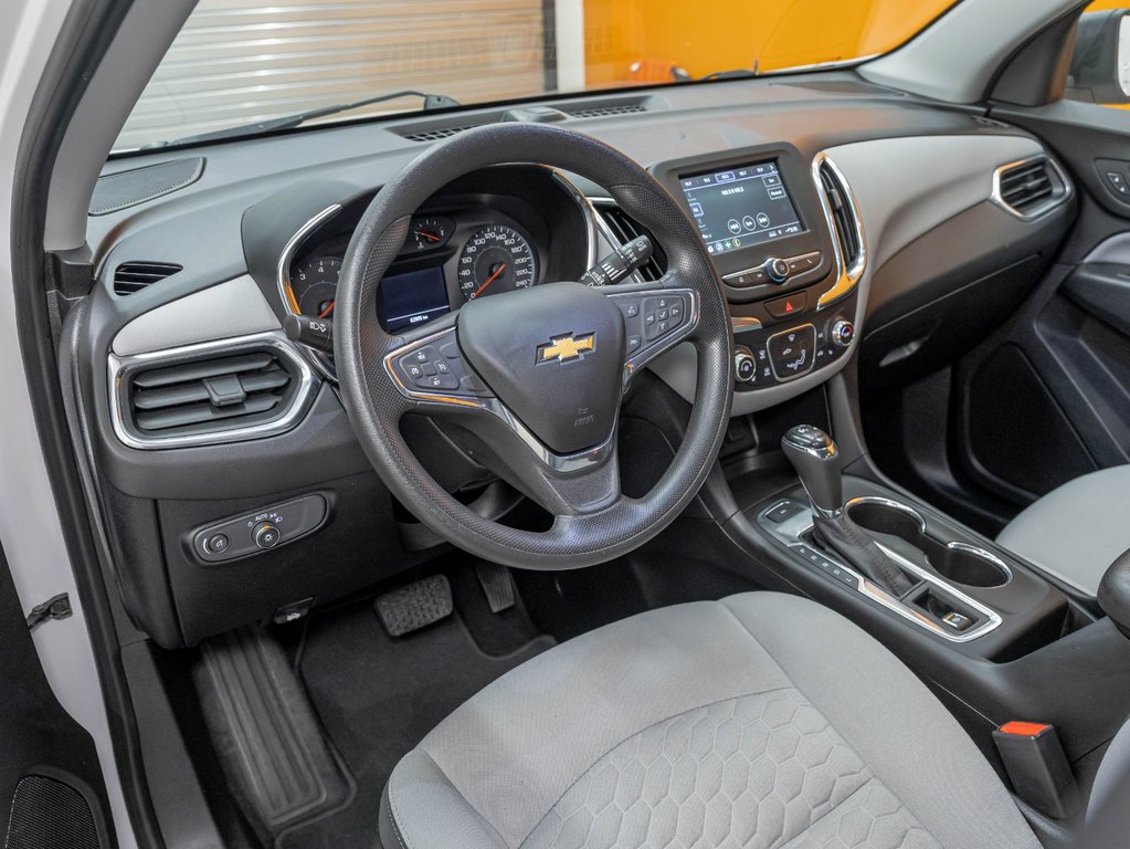 2019 Chevrolet Equinox in St-Jérôme, Quebec - 2 - w1024h768px