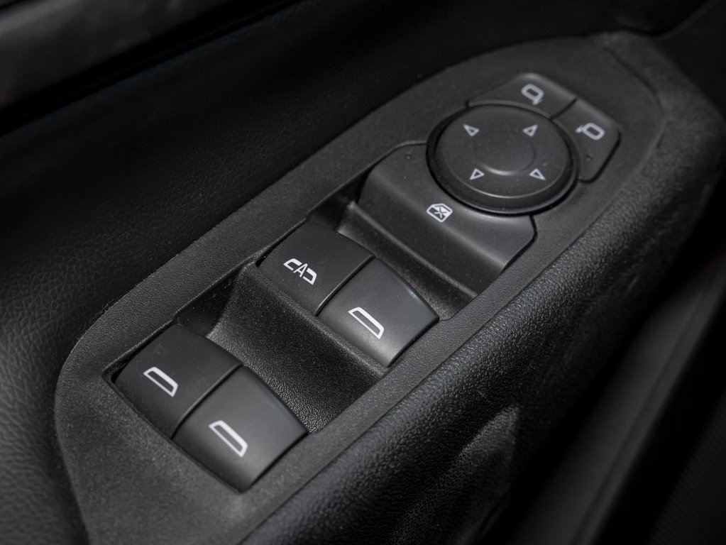 Chevrolet Equinox  2020 à St-Jérôme, Québec - 24 - w1024h768px
