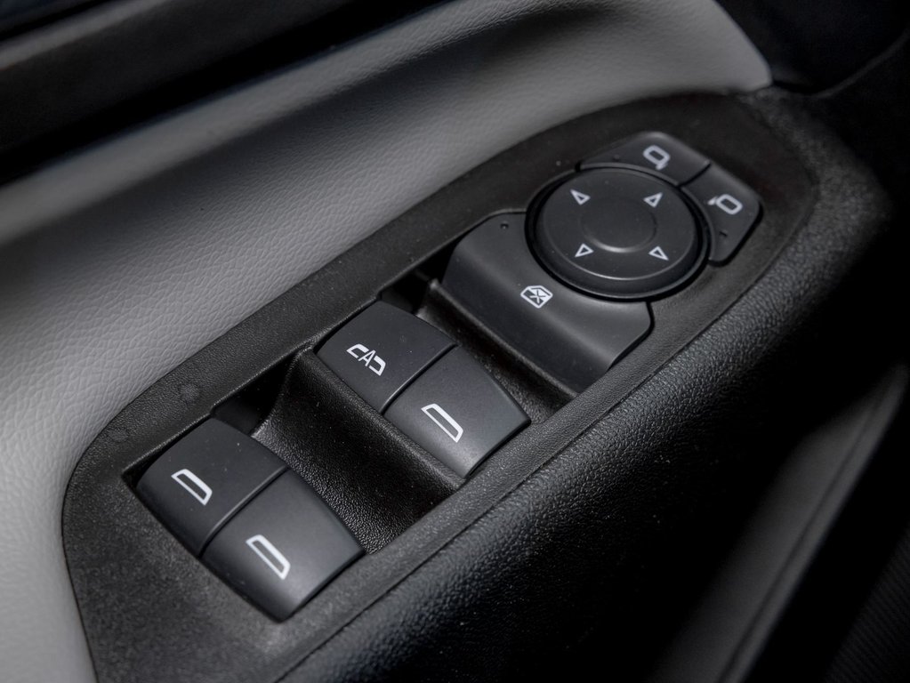 Chevrolet Equinox  2021 à St-Jérôme, Québec - 24 - w1024h768px