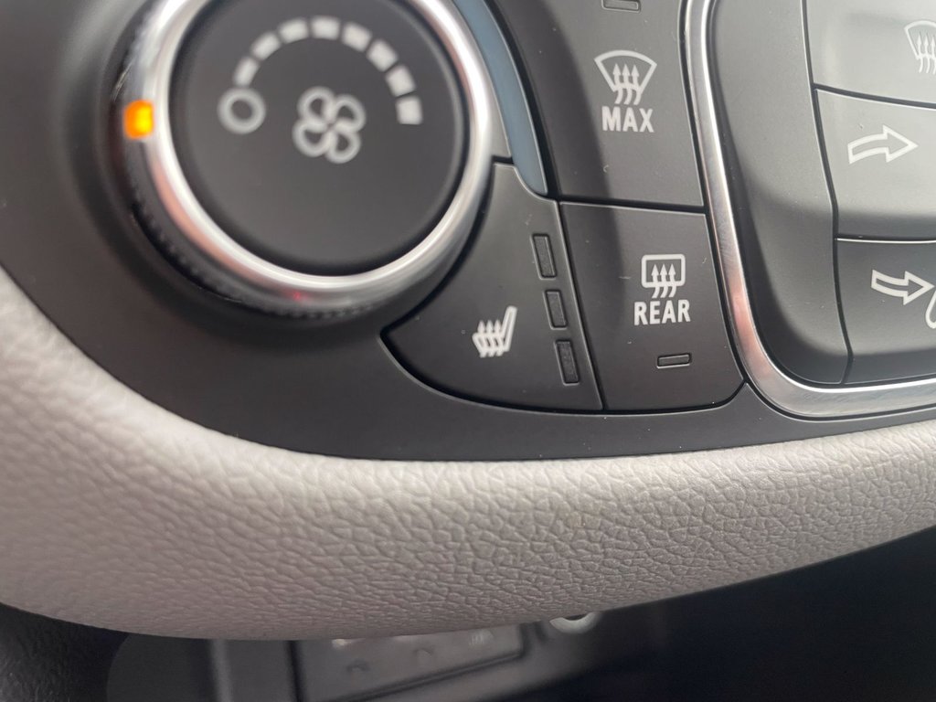 2022 Chevrolet Equinox in St-Jérôme, Quebec - 12 - w1024h768px