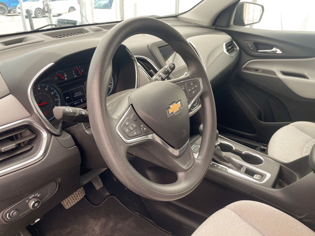 Chevrolet Equinox  2022 à St-Jérôme, Québec - 3 - w1024h768px