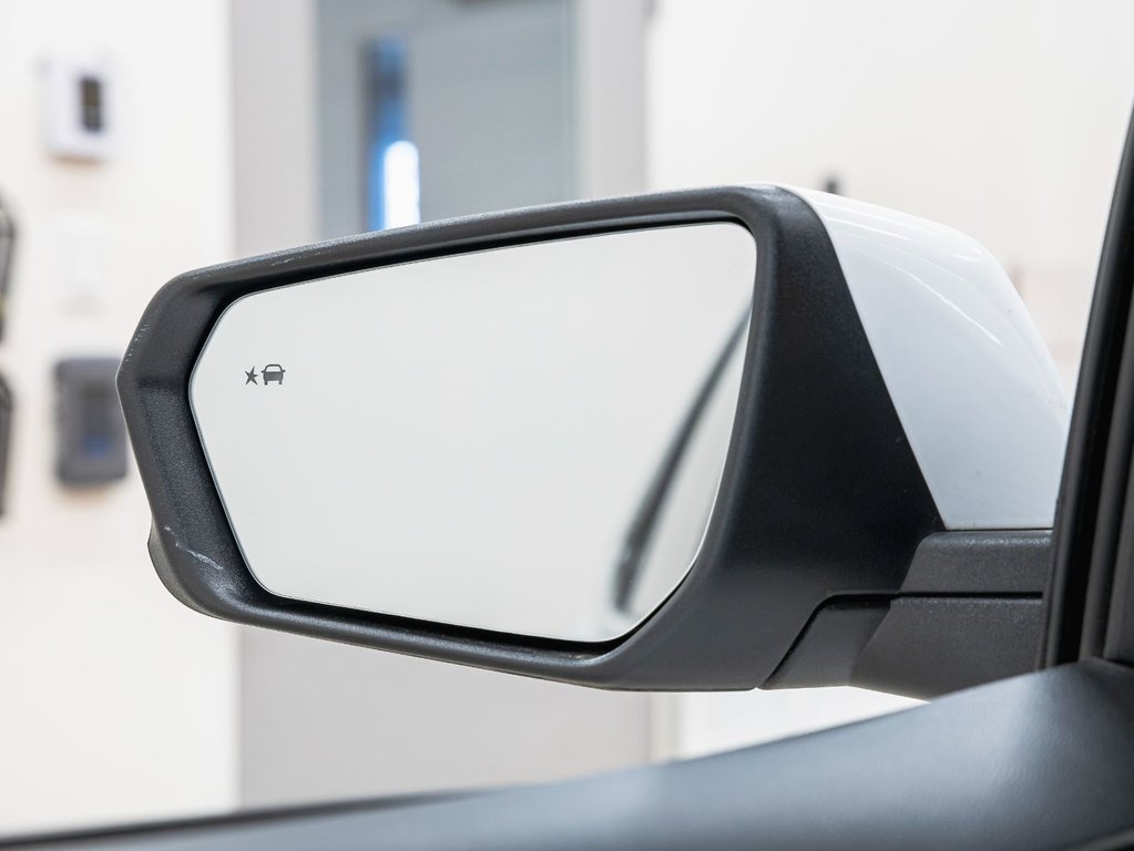 2022 Chevrolet Equinox in St-Jérôme, Quebec - 25 - w1024h768px