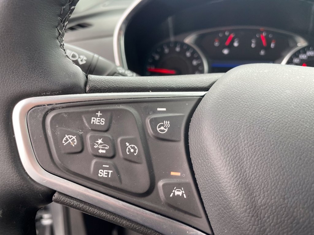 Chevrolet Equinox  2023 à St-Jérôme, Québec - 14 - w1024h768px