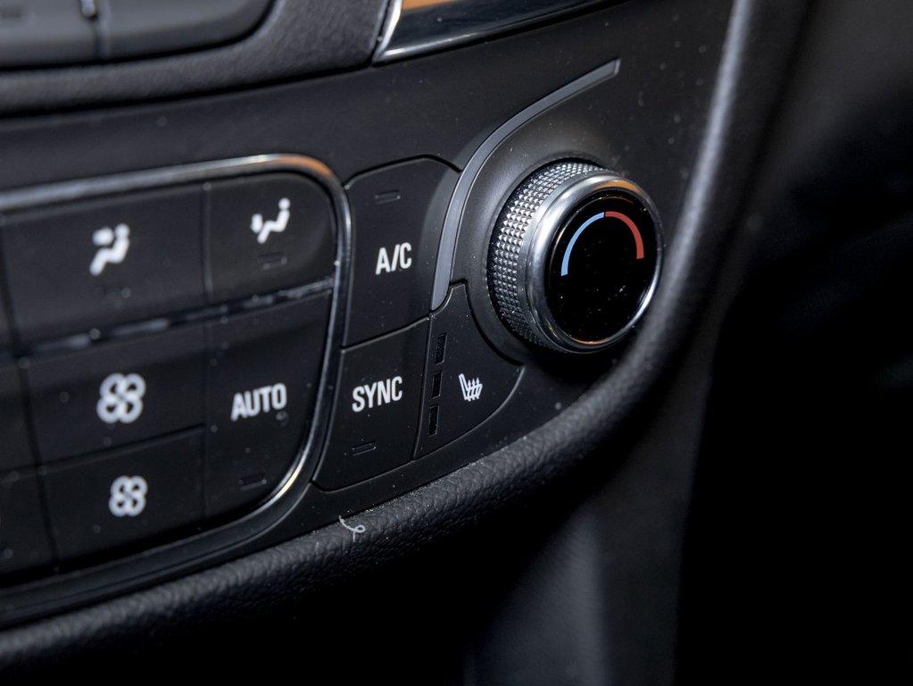 Chevrolet Equinox  2023 à St-Jérôme, Québec - 21 - w1024h768px