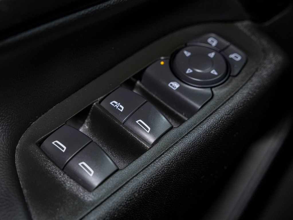 Chevrolet Equinox  2024 à St-Jérôme, Québec - 24 - w1024h768px