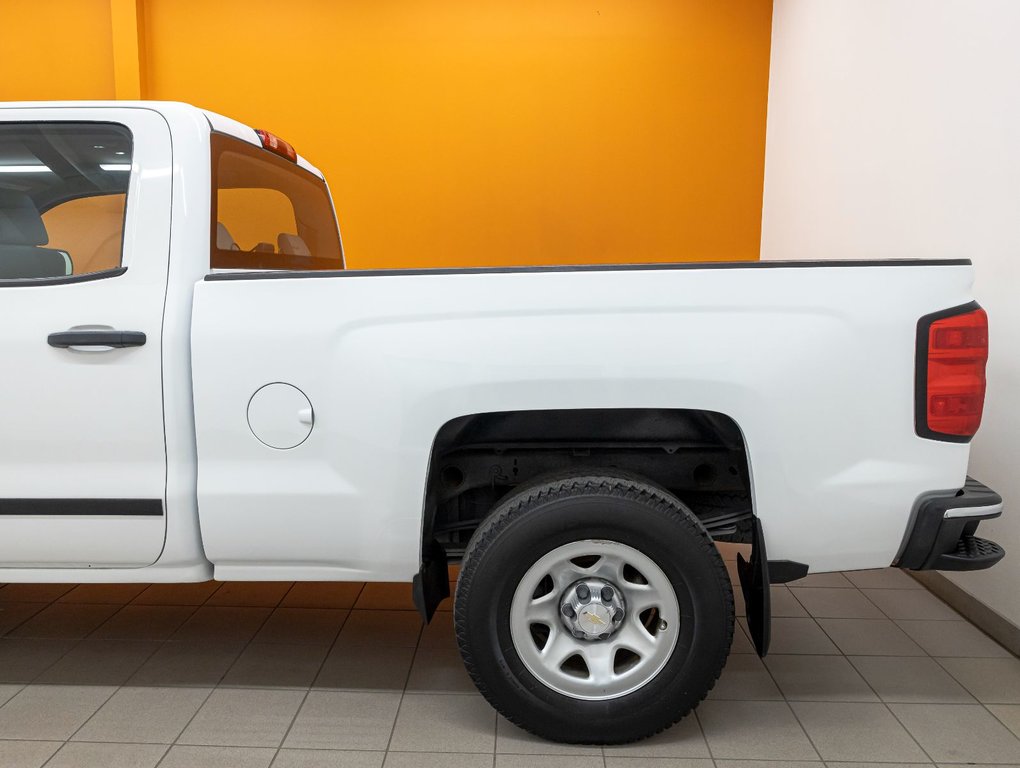 Chevrolet Silverado 1500  2017 à St-Jérôme, Québec - 23 - w1024h768px