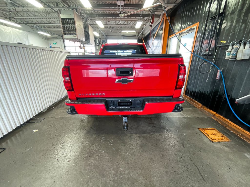 Chevrolet Silverado 1500  2017 à St-Jérôme, Québec - 6 - w1024h768px