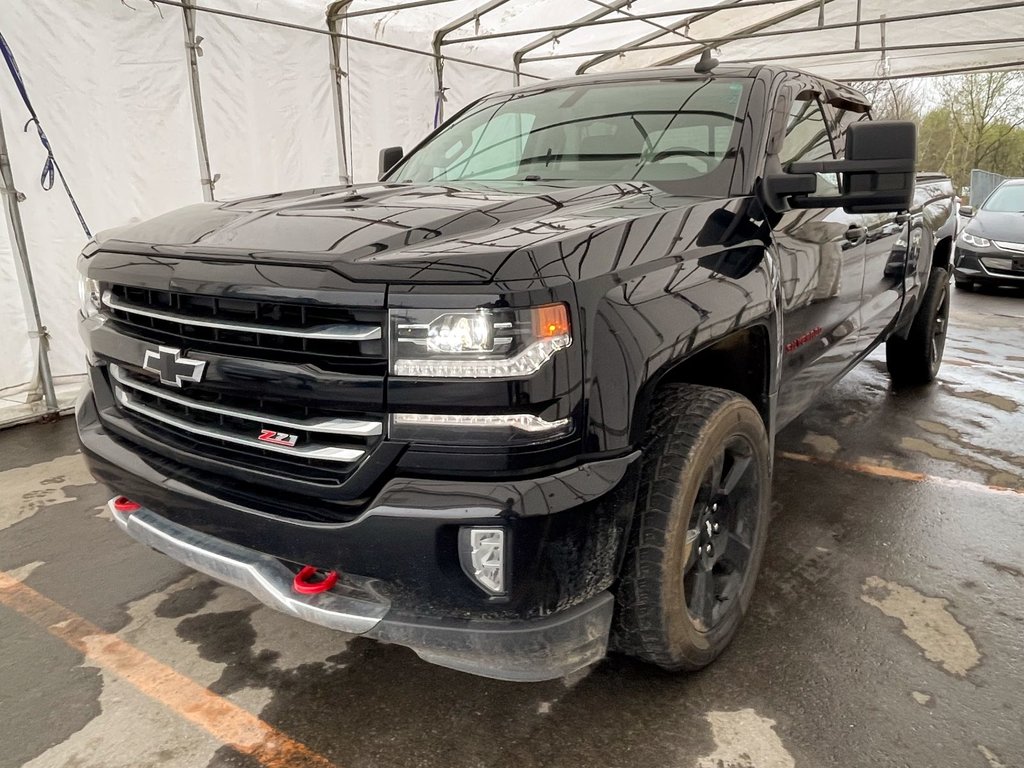 Chevrolet Silverado 1500  2018 à St-Jérôme, Québec - 1 - w1024h768px