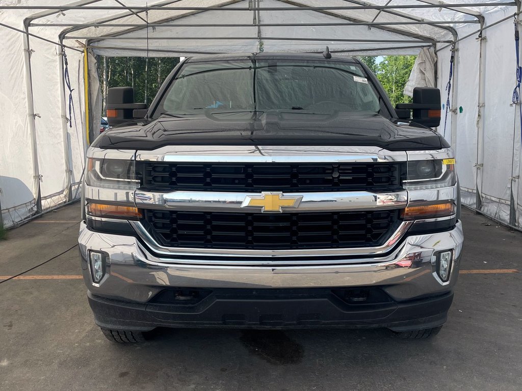 Chevrolet Silverado 1500  2018 à St-Jérôme, Québec - 4 - w1024h768px