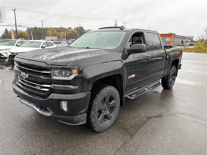 2018 Chevrolet Silverado 1500 in St-Jérôme, Quebec - 1 - w1024h768px