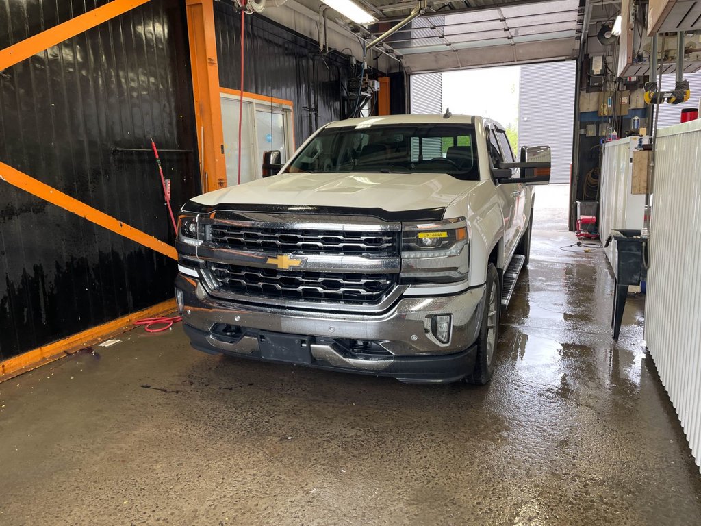 2018 Chevrolet Silverado 1500 in St-Jérôme, Quebec - 1 - w1024h768px